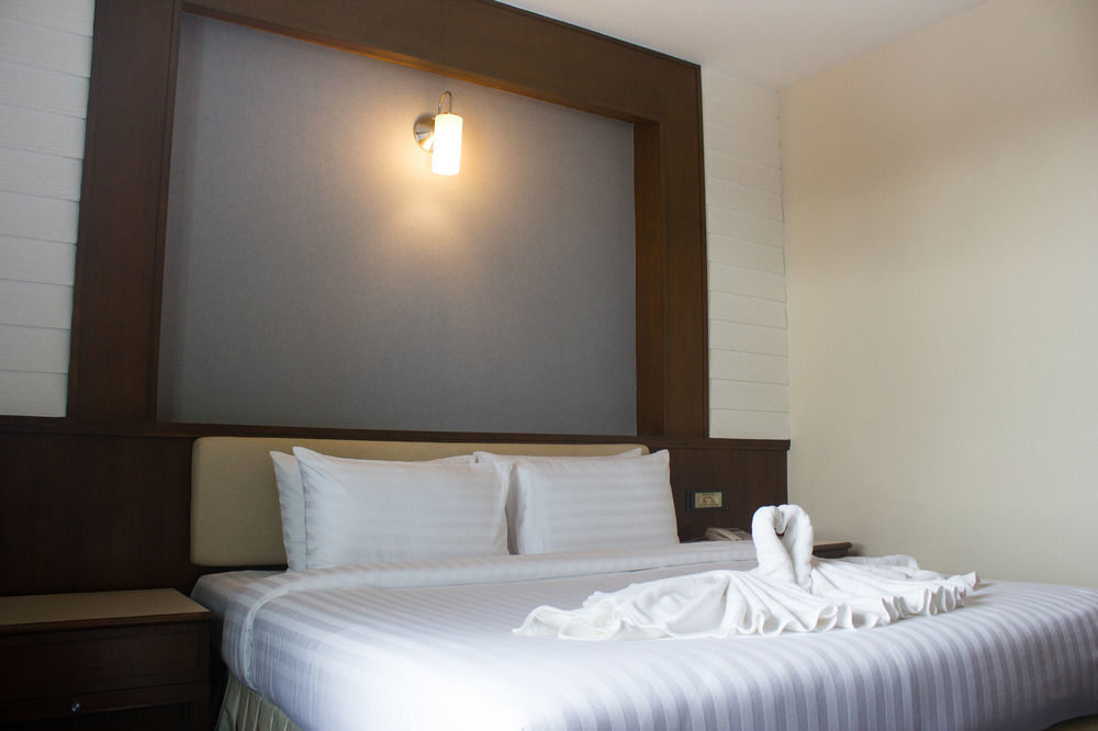 Hatyai Holiday Hotel 핫야이 외부 사진
