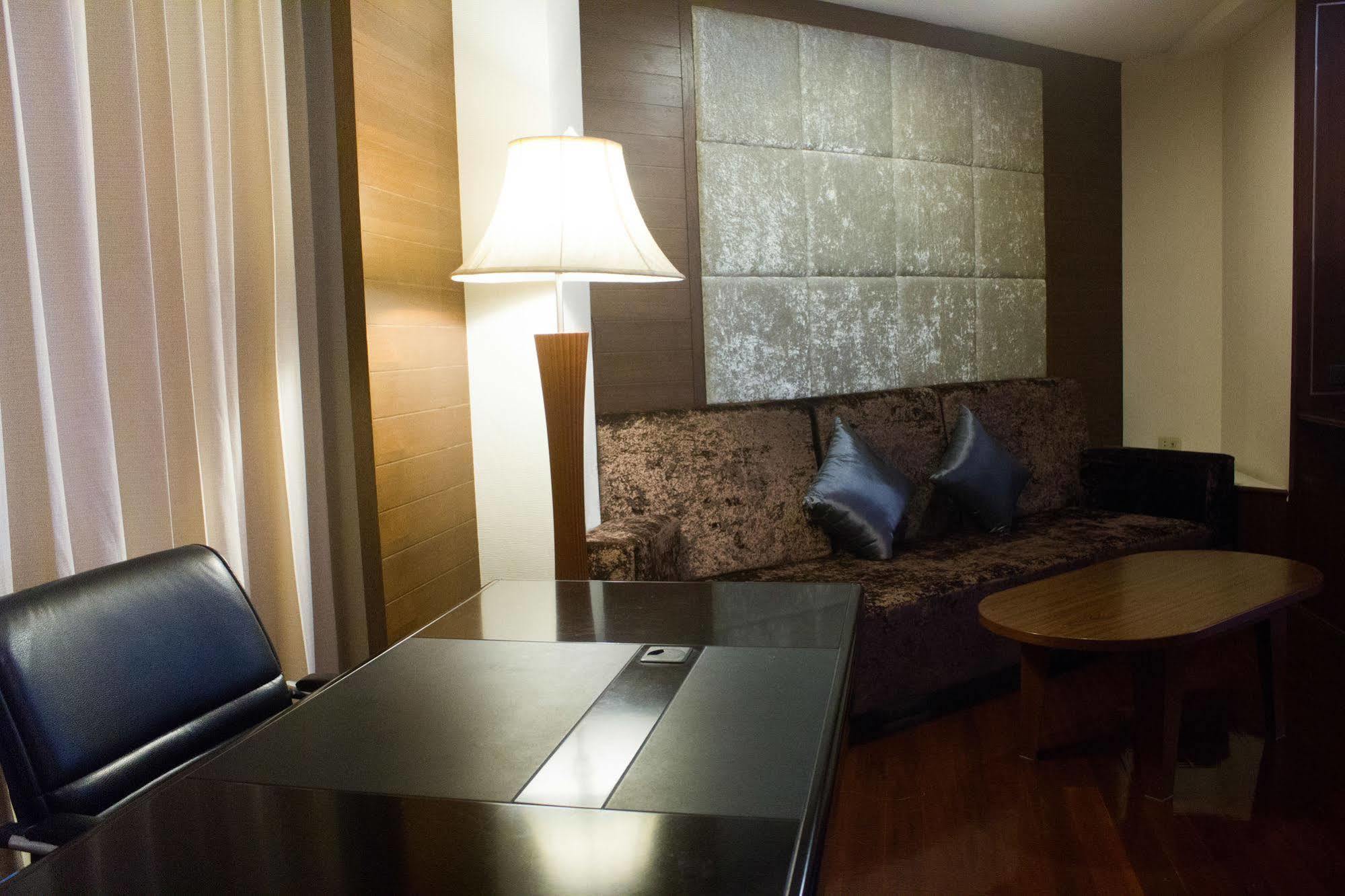 Hatyai Holiday Hotel 핫야이 외부 사진