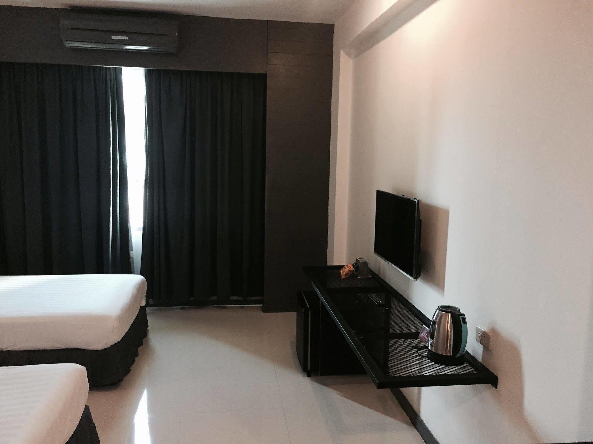 Hatyai Holiday Hotel 핫야이 외부 사진