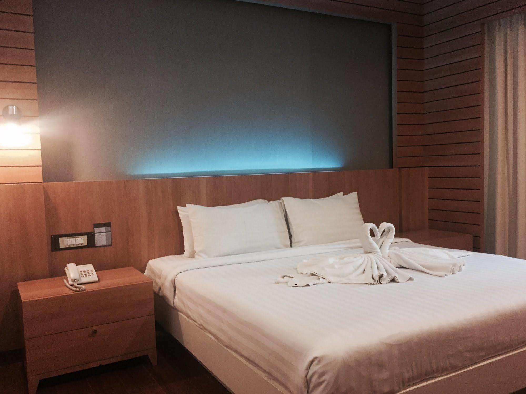 Hatyai Holiday Hotel 핫야이 외부 사진