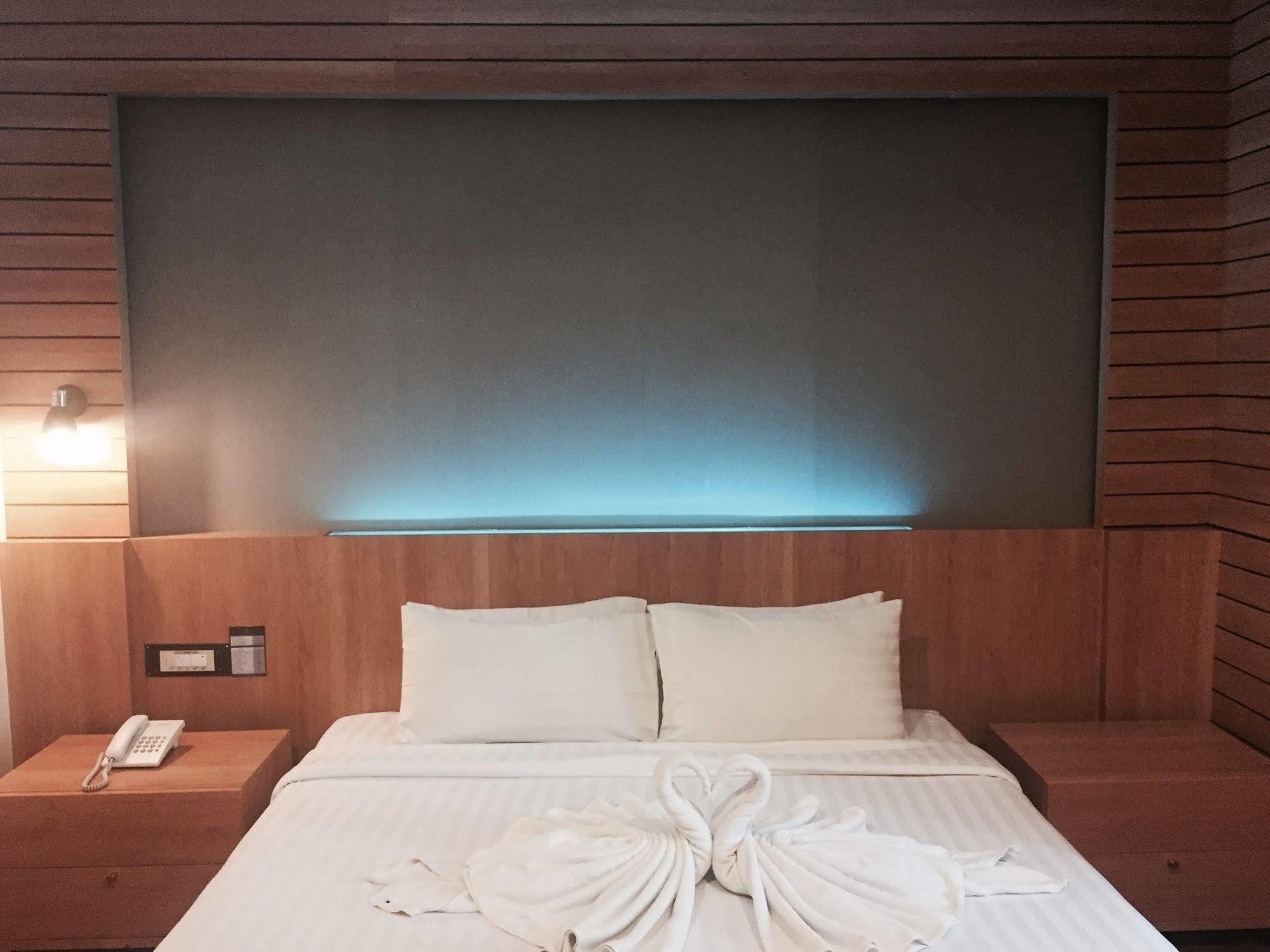Hatyai Holiday Hotel 핫야이 외부 사진